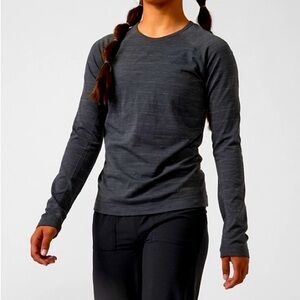 Athleta Girl Power Up shimmer seamless top size 14 youth or xsm women NWOT